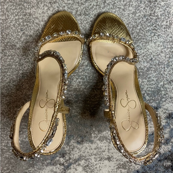 Jessica Simpson Jaycin Embellished Heels in Gold Snakeskin - Size 9 Jessica Simpson Jaycin Embellished Heels in Gold Snakeskin - Size 9